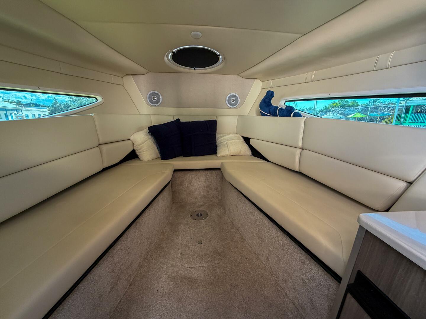 2020 Regal 26 Express - Image 5