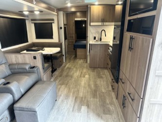 2023 GRAND DESIGN IMAGINE 2600RB - Image 19