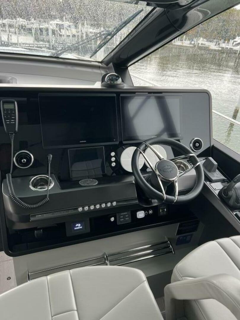 2026 Sunseeker 55 Predator - Image 32