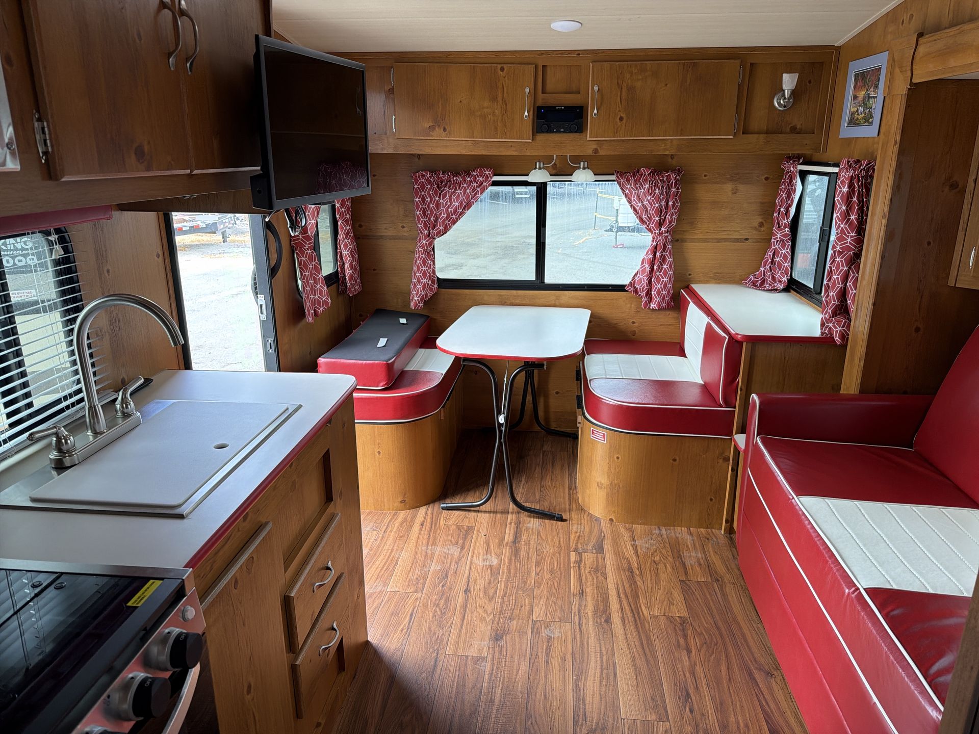 2022 Gulf Stream Vintage Cruiser 23TWS - Image 25