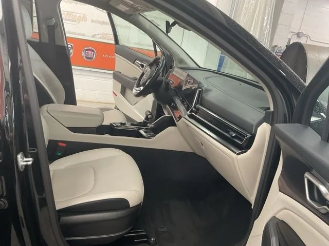 2023 Kia Sportage Utility 4D EX 2WD - Image 26