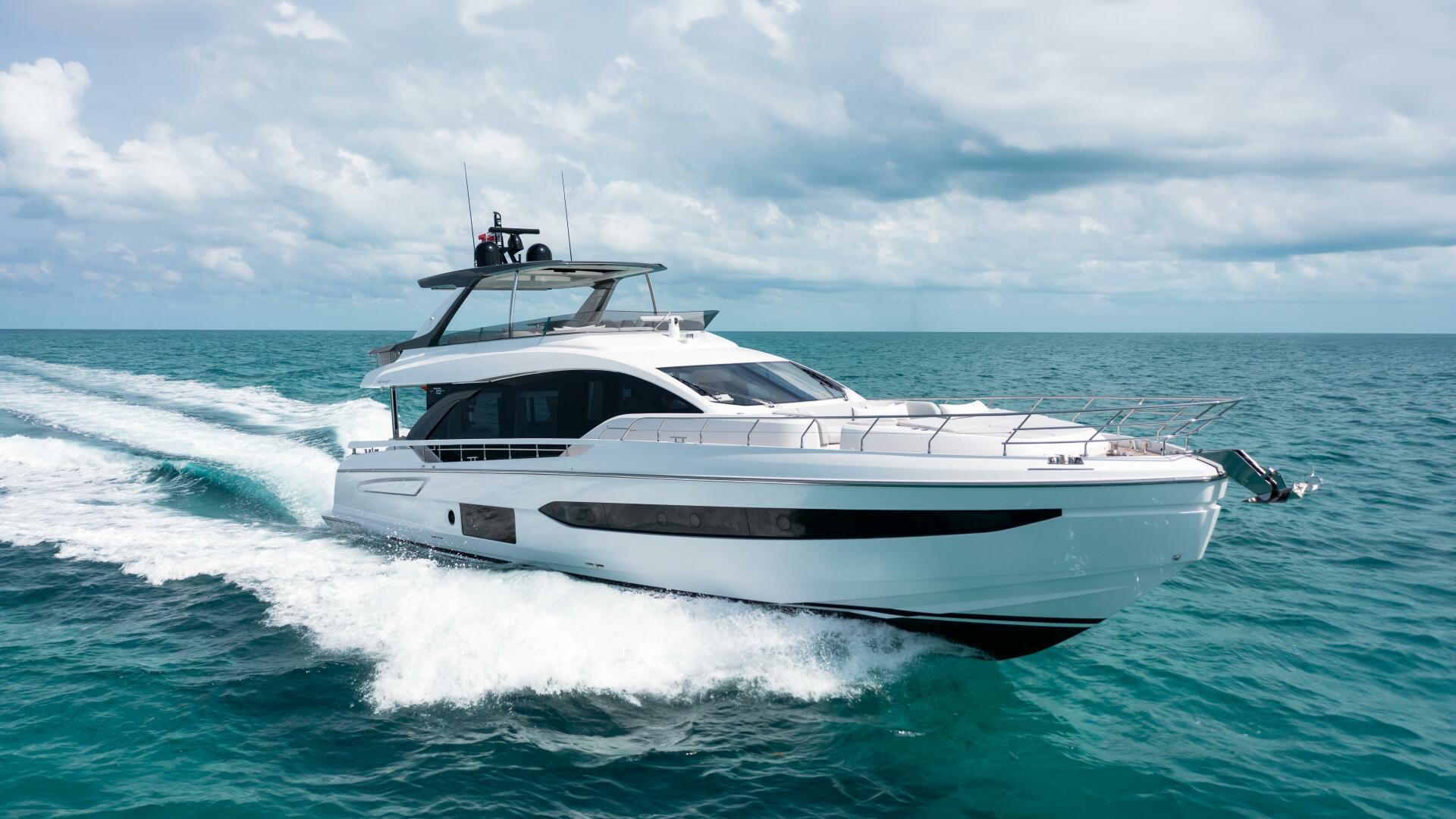 2022 Azimut 78 - Image 3