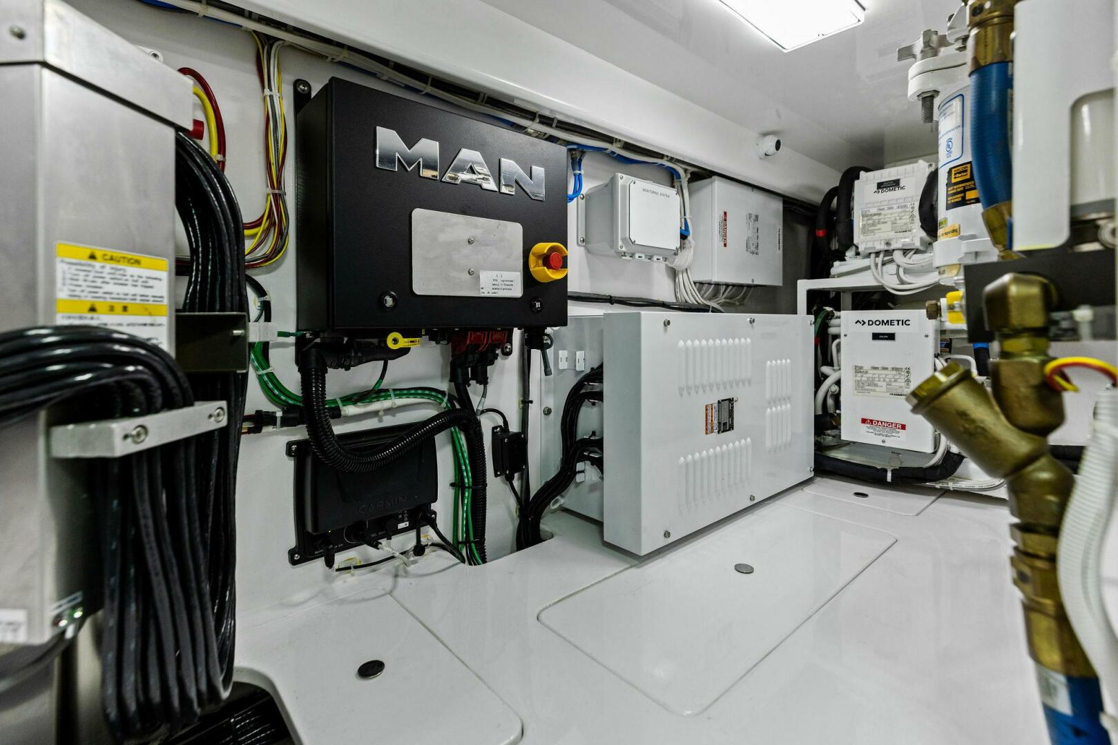 2023 Viking 54 Convertible - Image 64