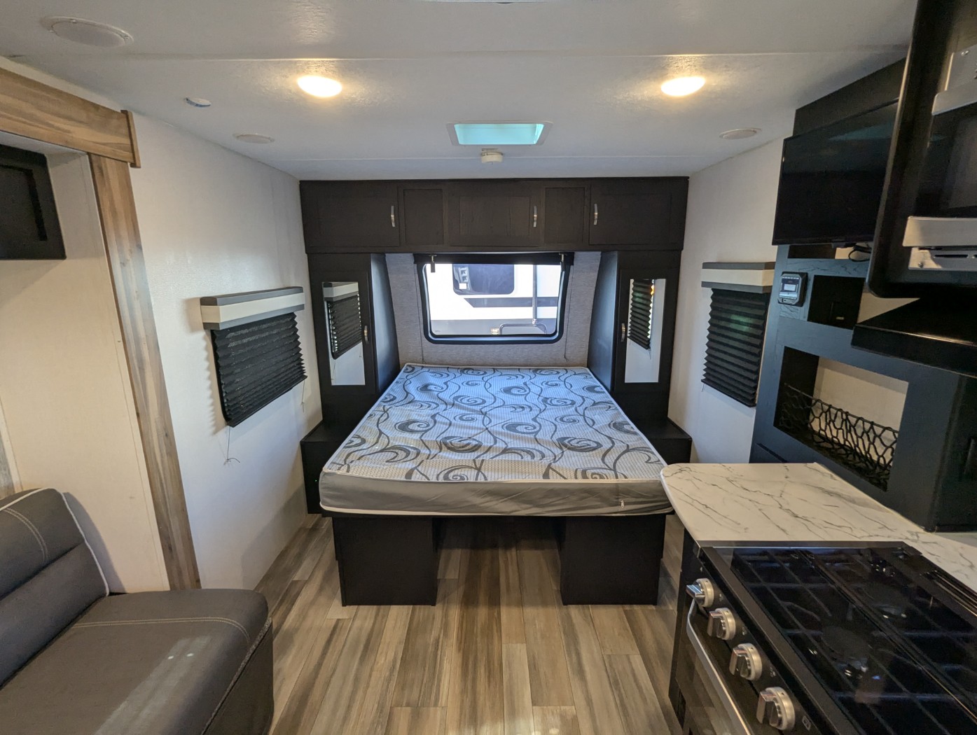 2022 Coachmen Freedom Express Ultra Lite