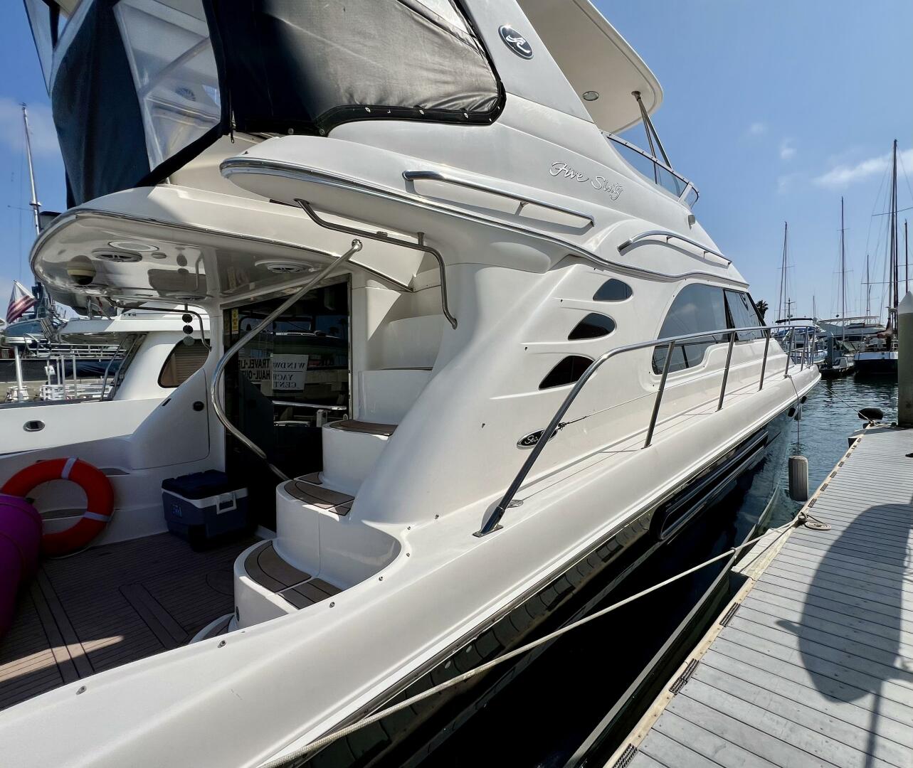 2002 Sea Ray 560 Sedan Cruiser - Image 9