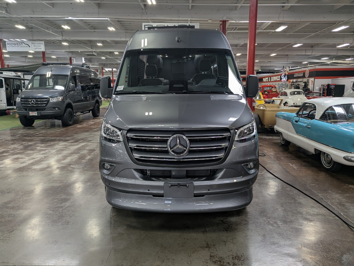 2027 Midwest Automotive Designs Luxe Cruiser - Image 2