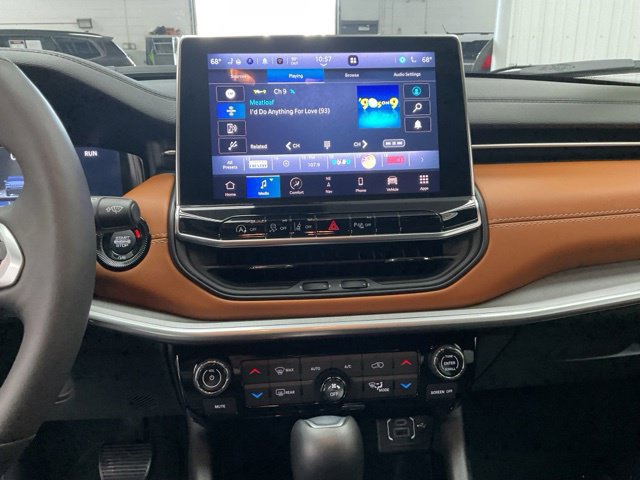 2025 Jeep Compass Limited 4x4 - Image 17