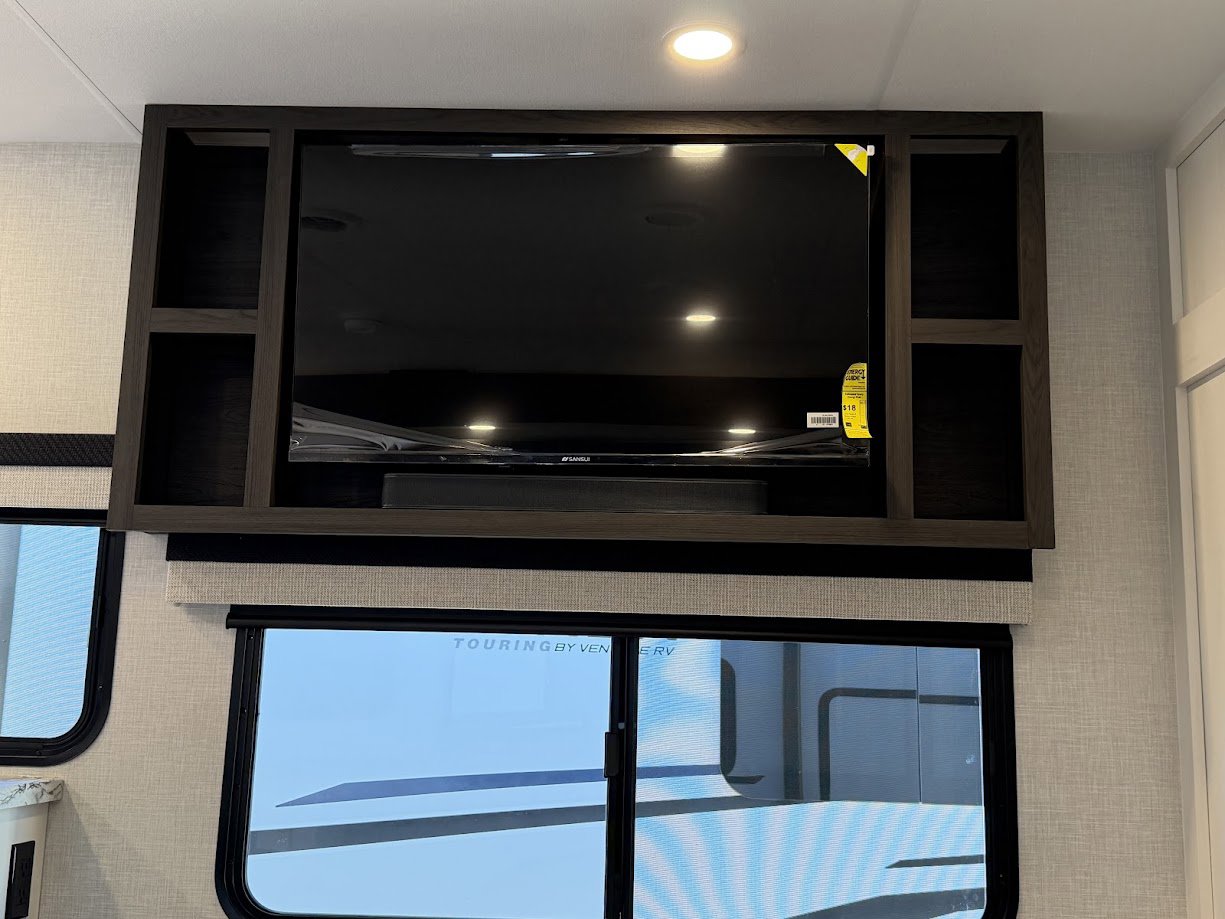 2026 VENTURE RV SPORTTREK 271VRB - Image 33