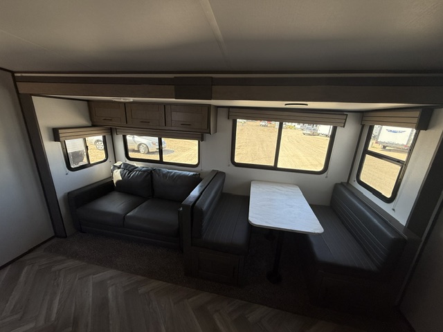 2021 Cruiser RV Shadow Cruiser Ultra-Lite SC327BHS - Image 22