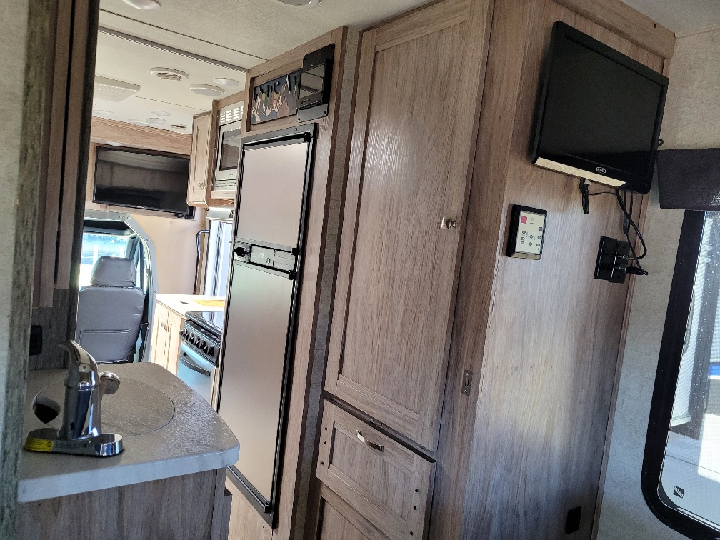 2018 Forest River Forester 2401R MBS - Image 23