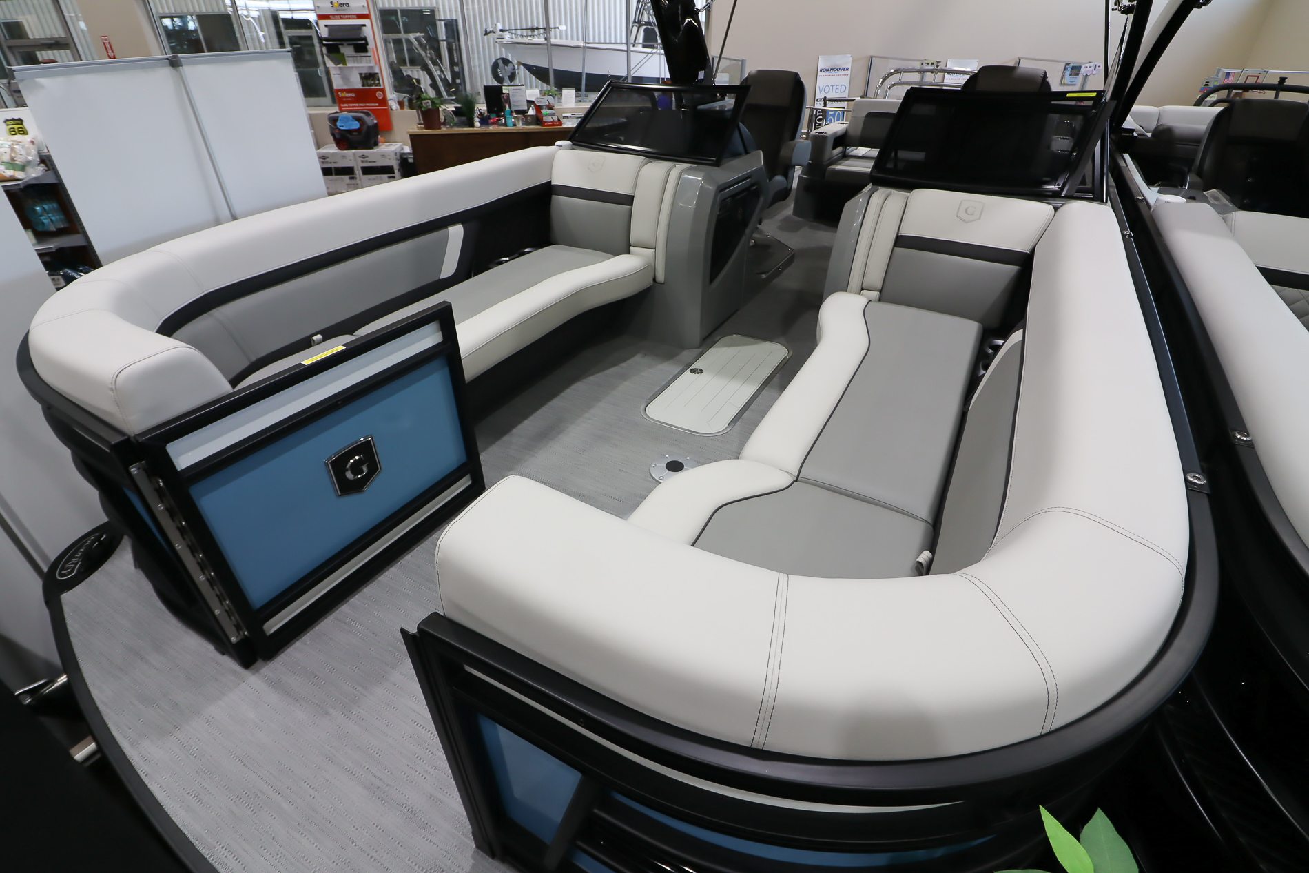 2025 GODFREY 2025 255 SFLW - Image 3