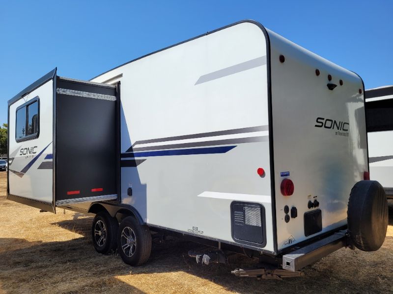 2021 Venture RV Sonic SN220VRB - Image 2