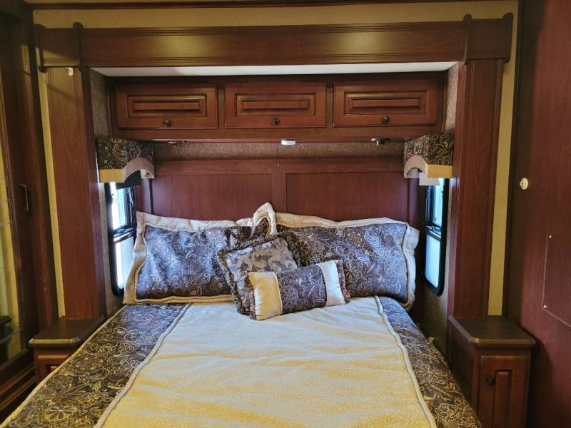 2013 Forest River Berkshire 390FL - Image 19