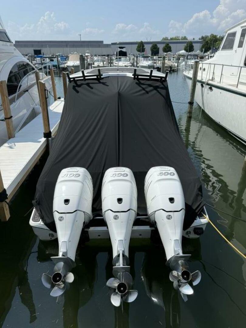 2022 Wellcraft 352 Fisherman - Image 5