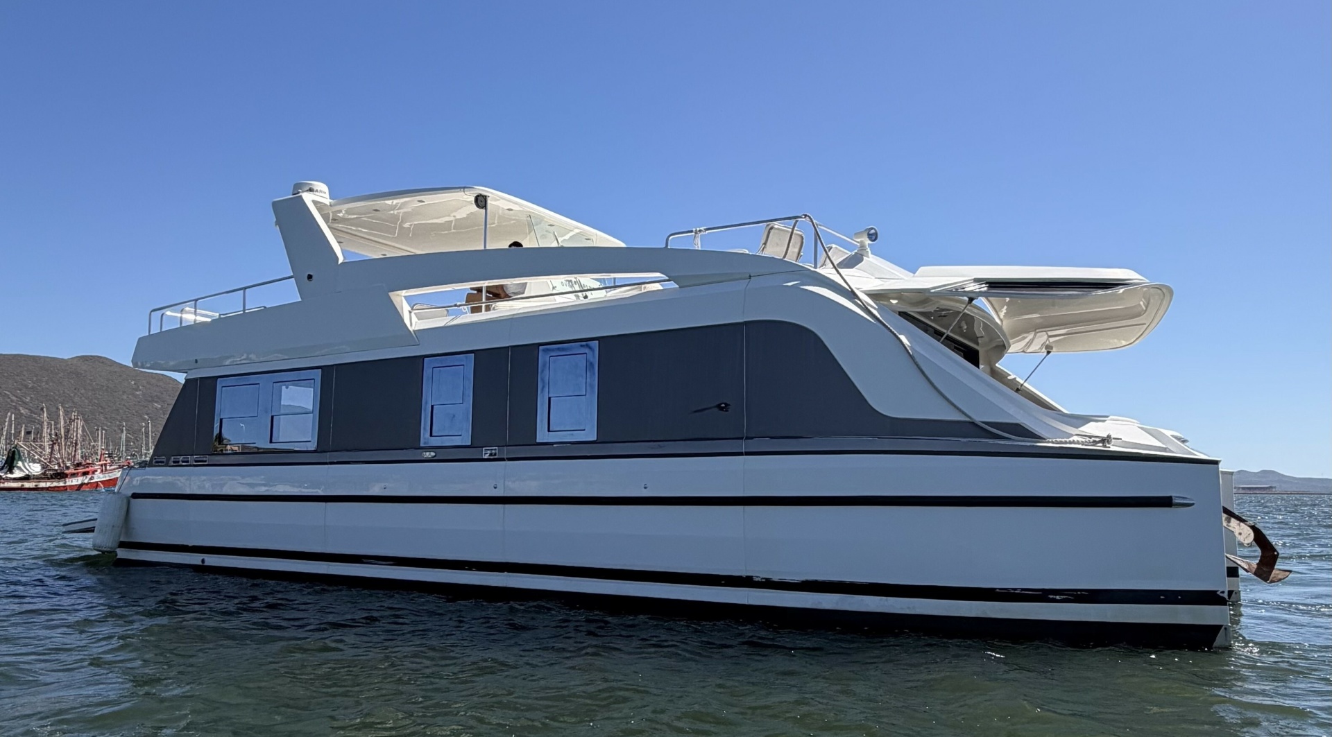 2018 Overblue 54 - Image 9
