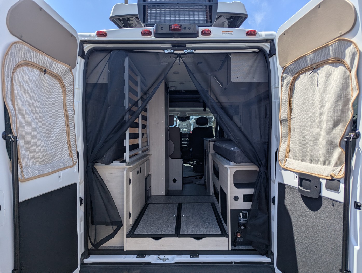 2027 Winnebago Solis 59PX - Image 8