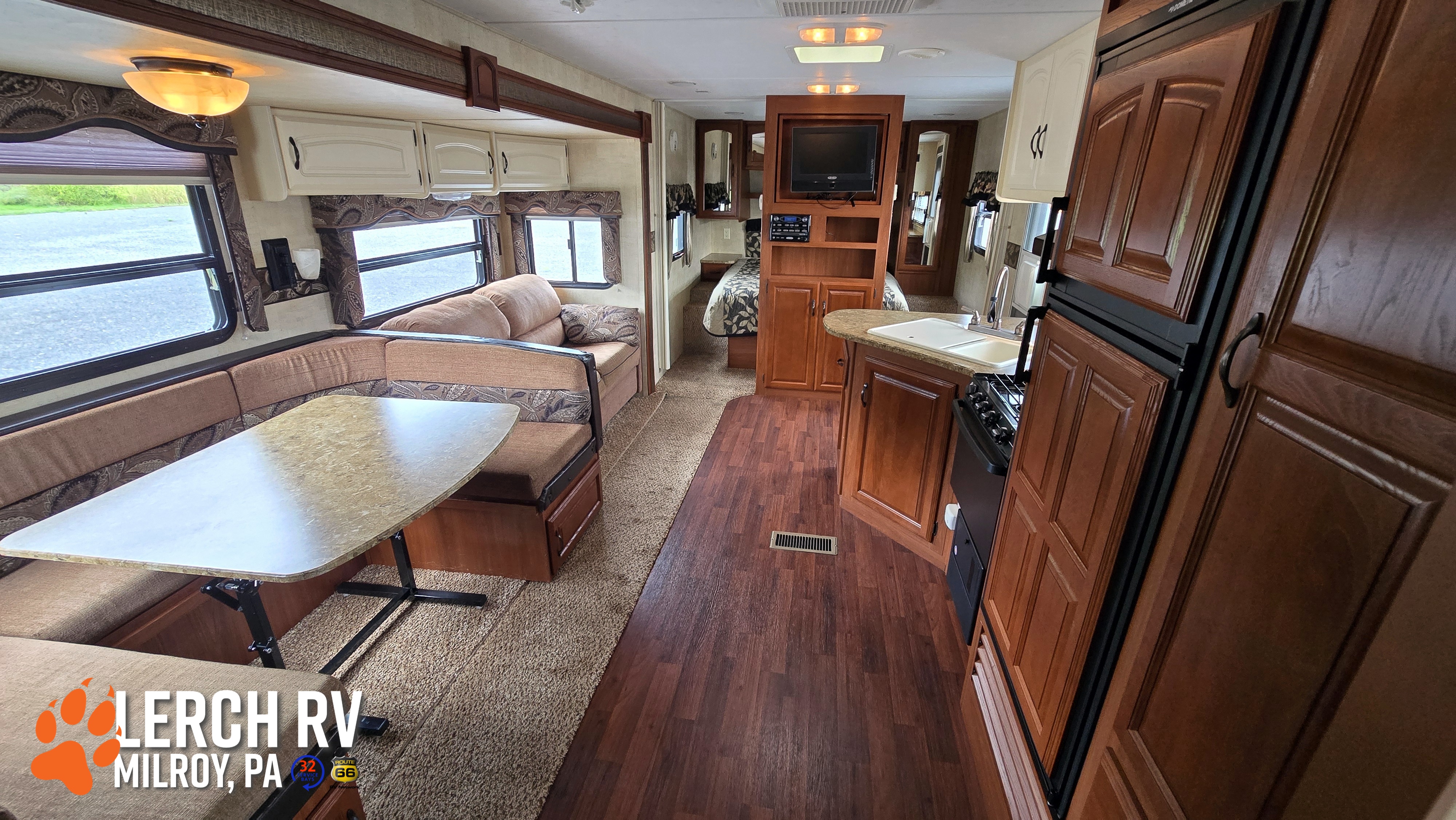 2011 Keystone Outback 270BH - Image 25