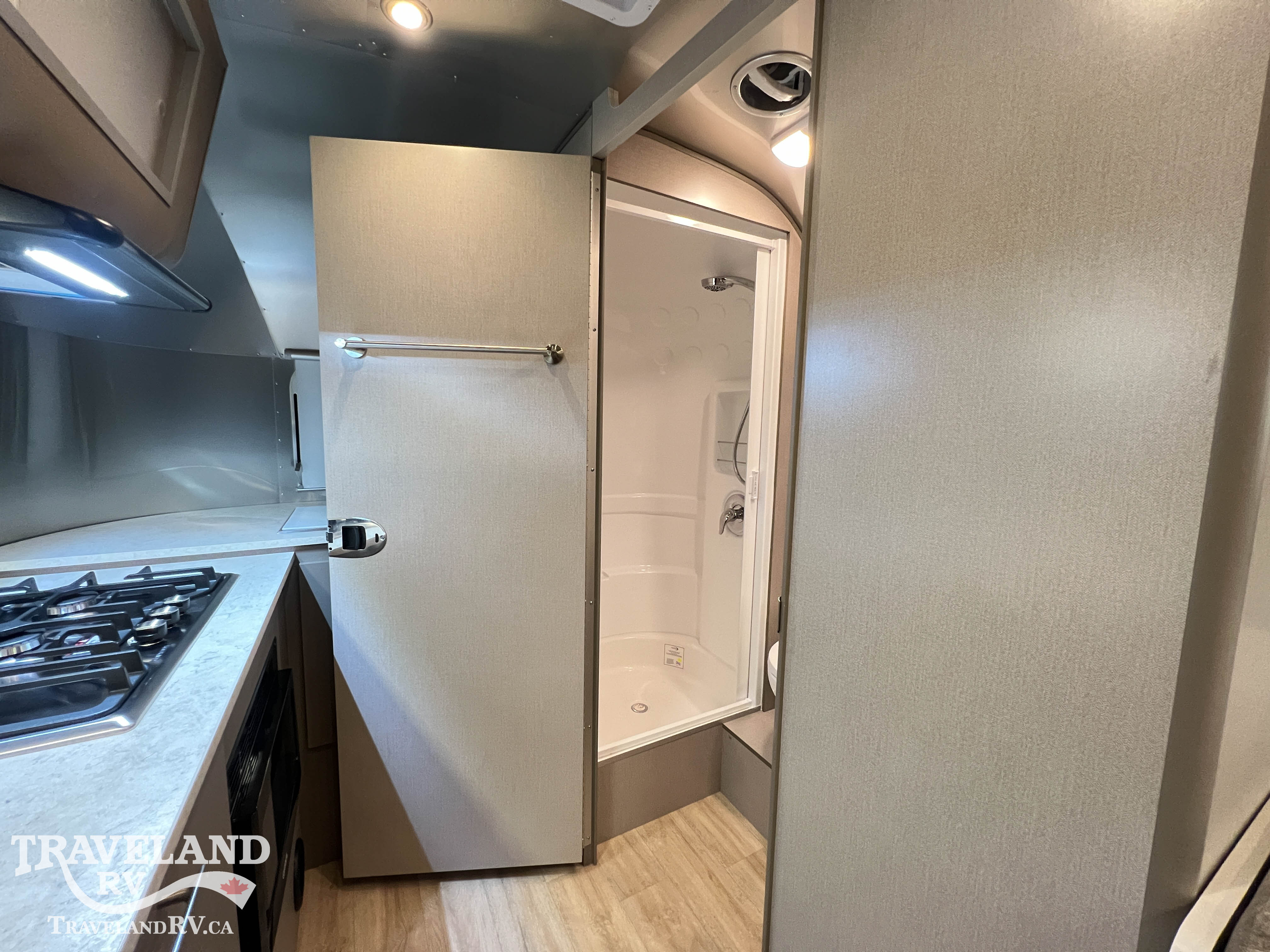 2026 Airstream Caravel 20FB - Image 23