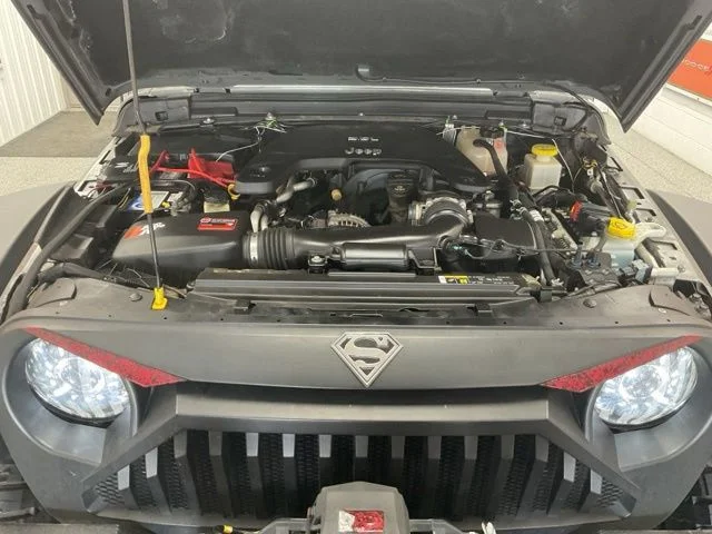 2020 Jeep Gladiator Crew Cab Rubicon 4WD - Image 10