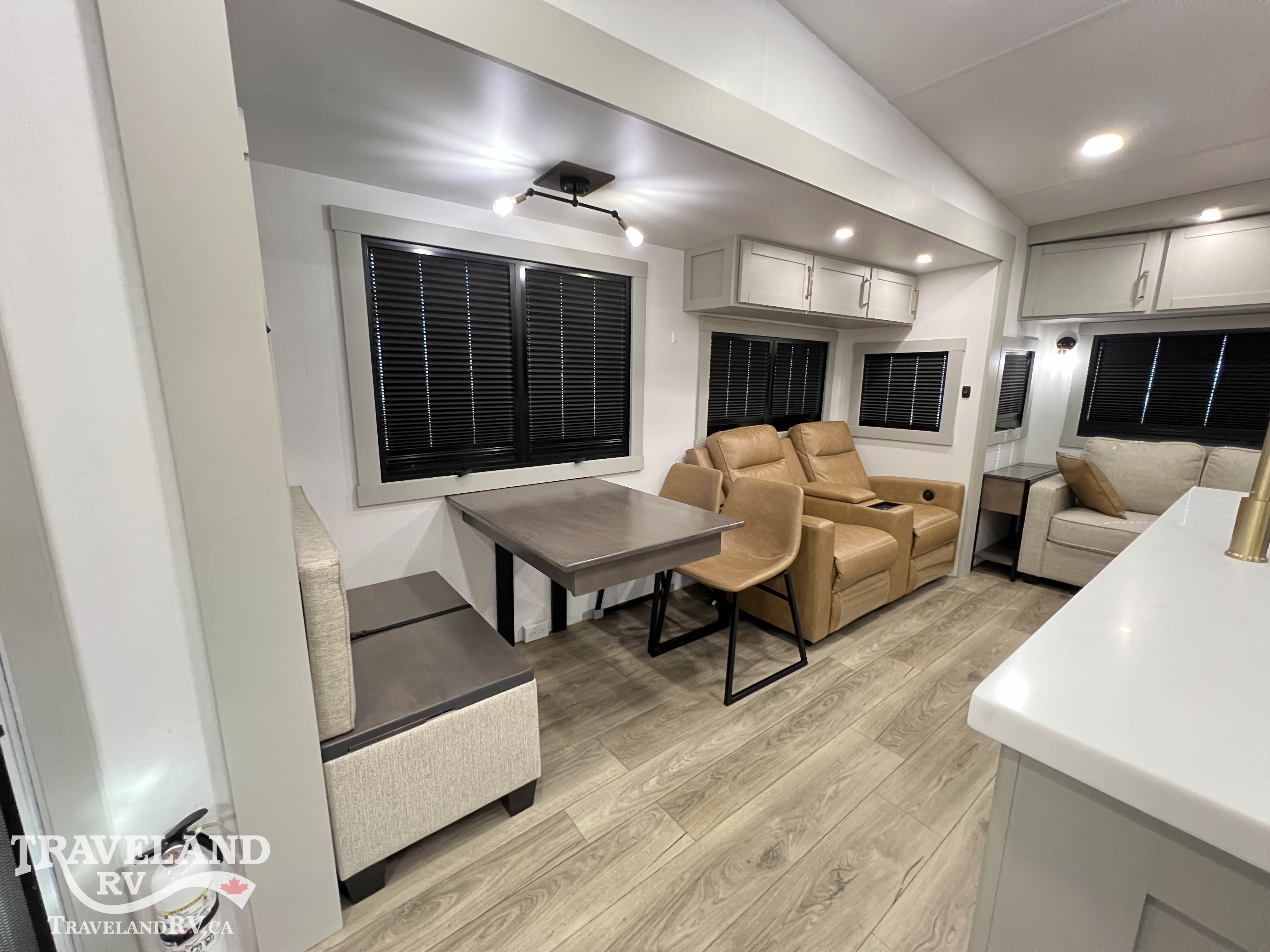2024 Brinkley RV Model Z 3100 - Image 10