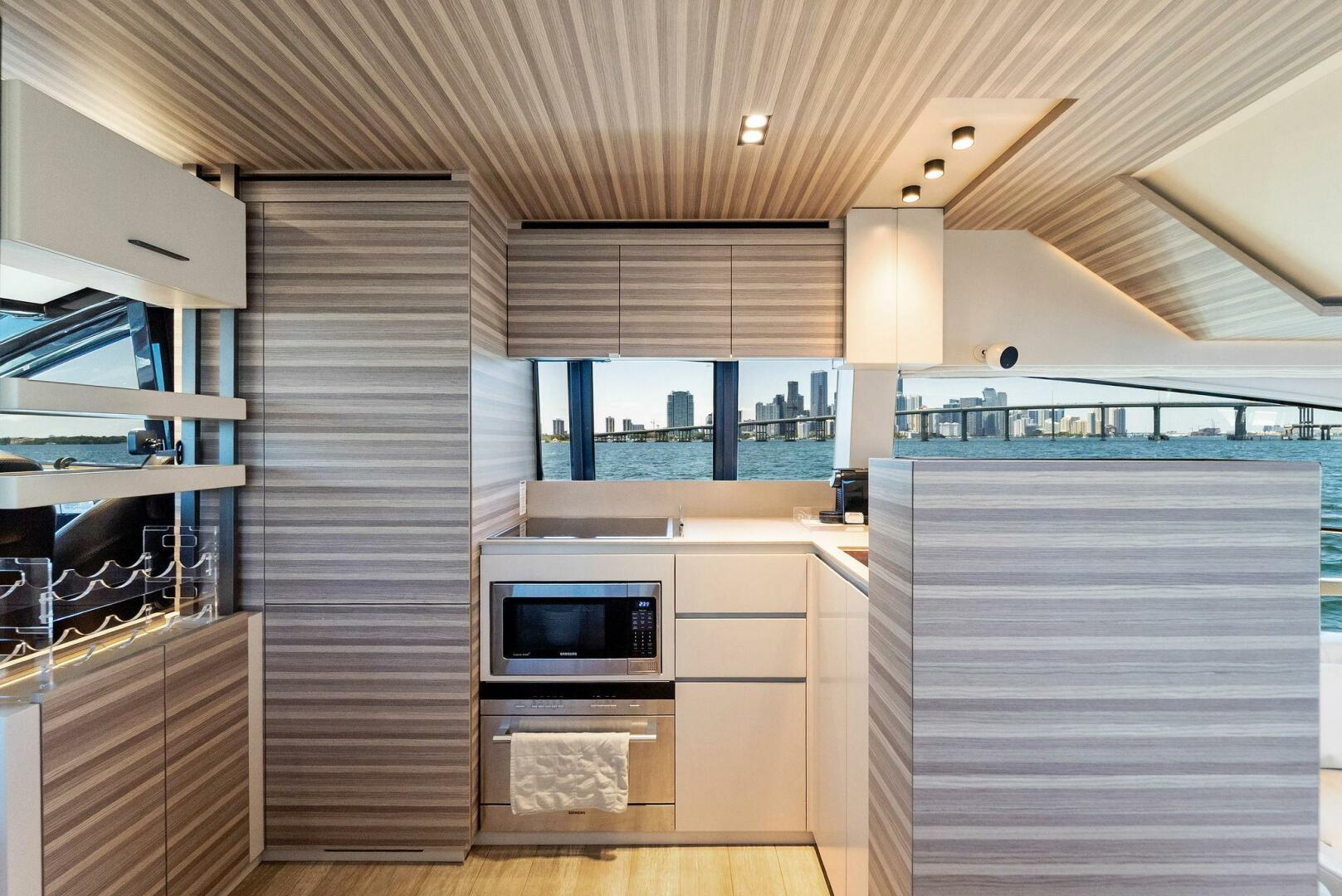 2023 Ferretti Yachts 670 - Image 71