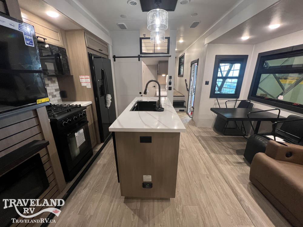2027 Highland Ridge OPEN RANGE 3X 3X372MBH - Image 4