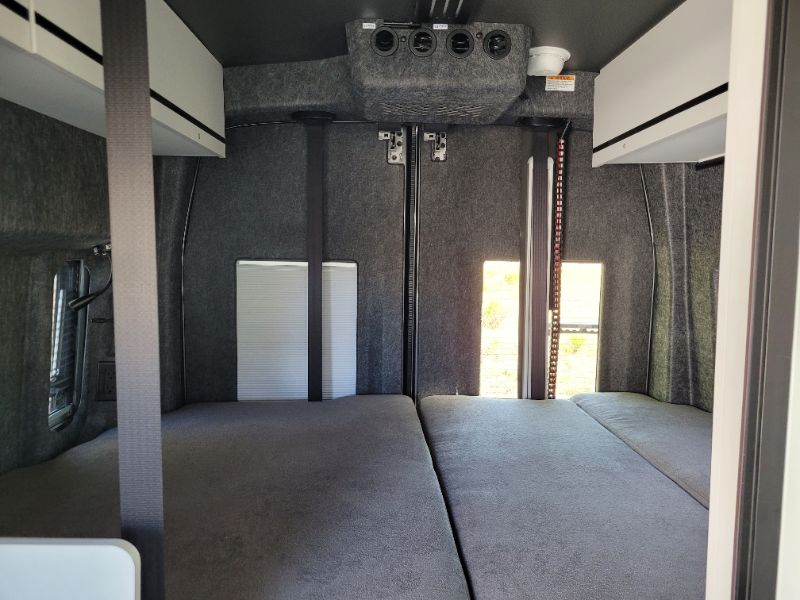 2026 Grand Design Lineage Series VT LVT2 - Image 18
