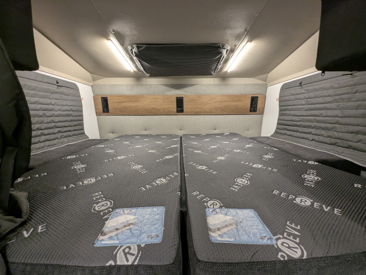 2027 Winnebago ARKA 20Z - Image 48