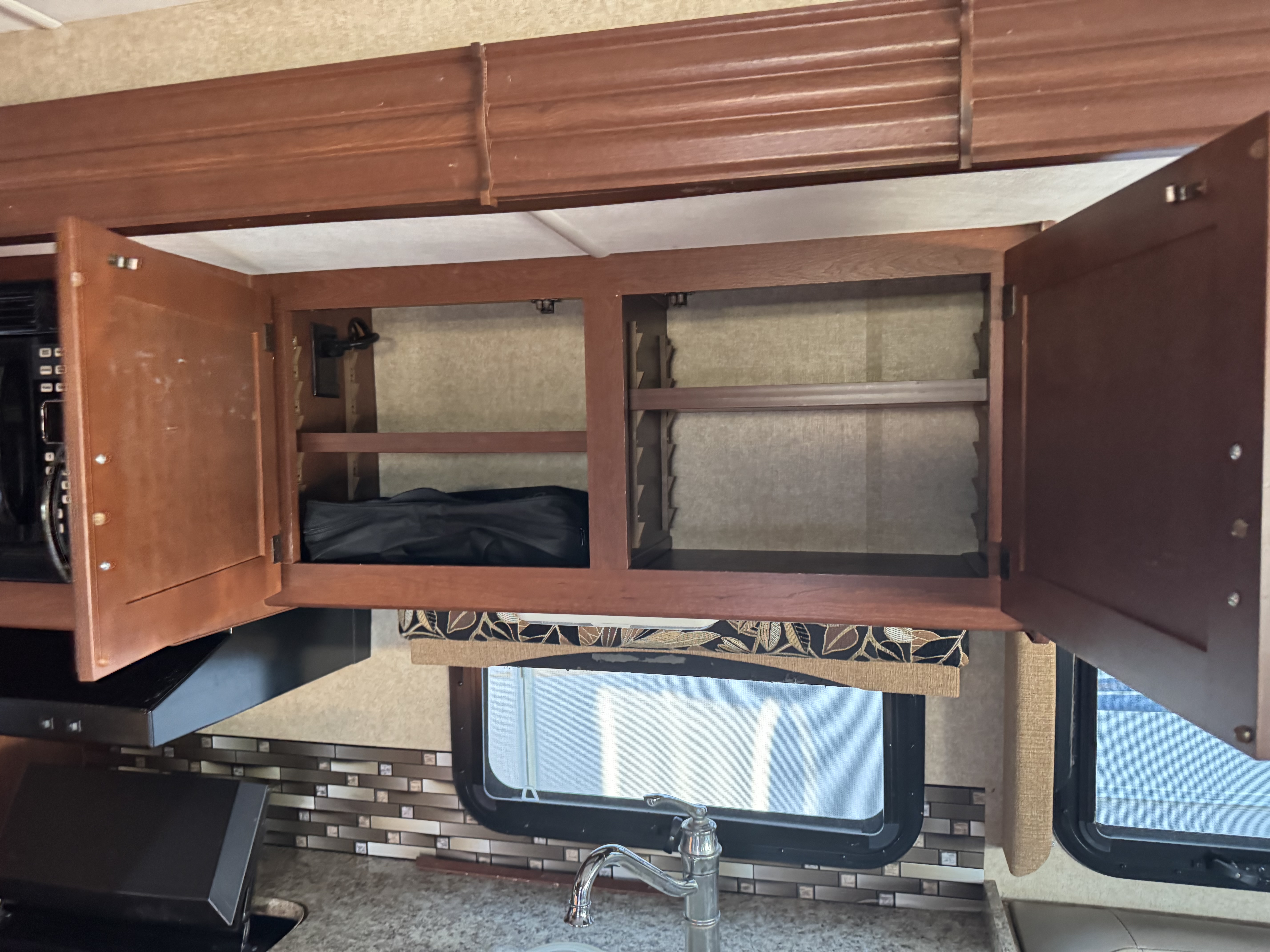 2015 Thor Motor Coach ACE 29.2 - Image 30