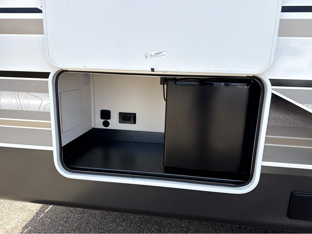 2027 JAYCO EAGLE 265FKDS - Image 23