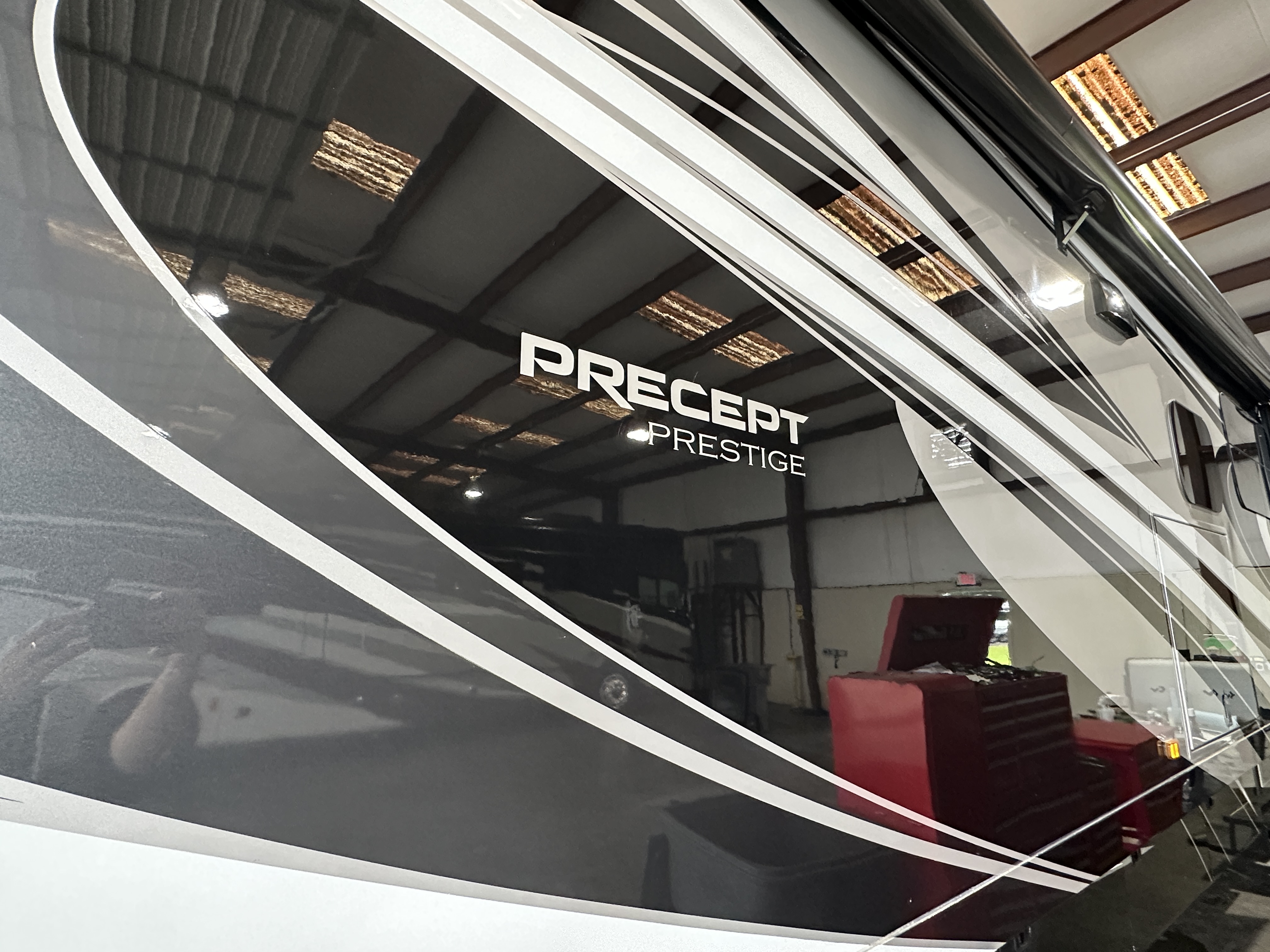 2021 JAYCO PRECEPT 36H - Image 6