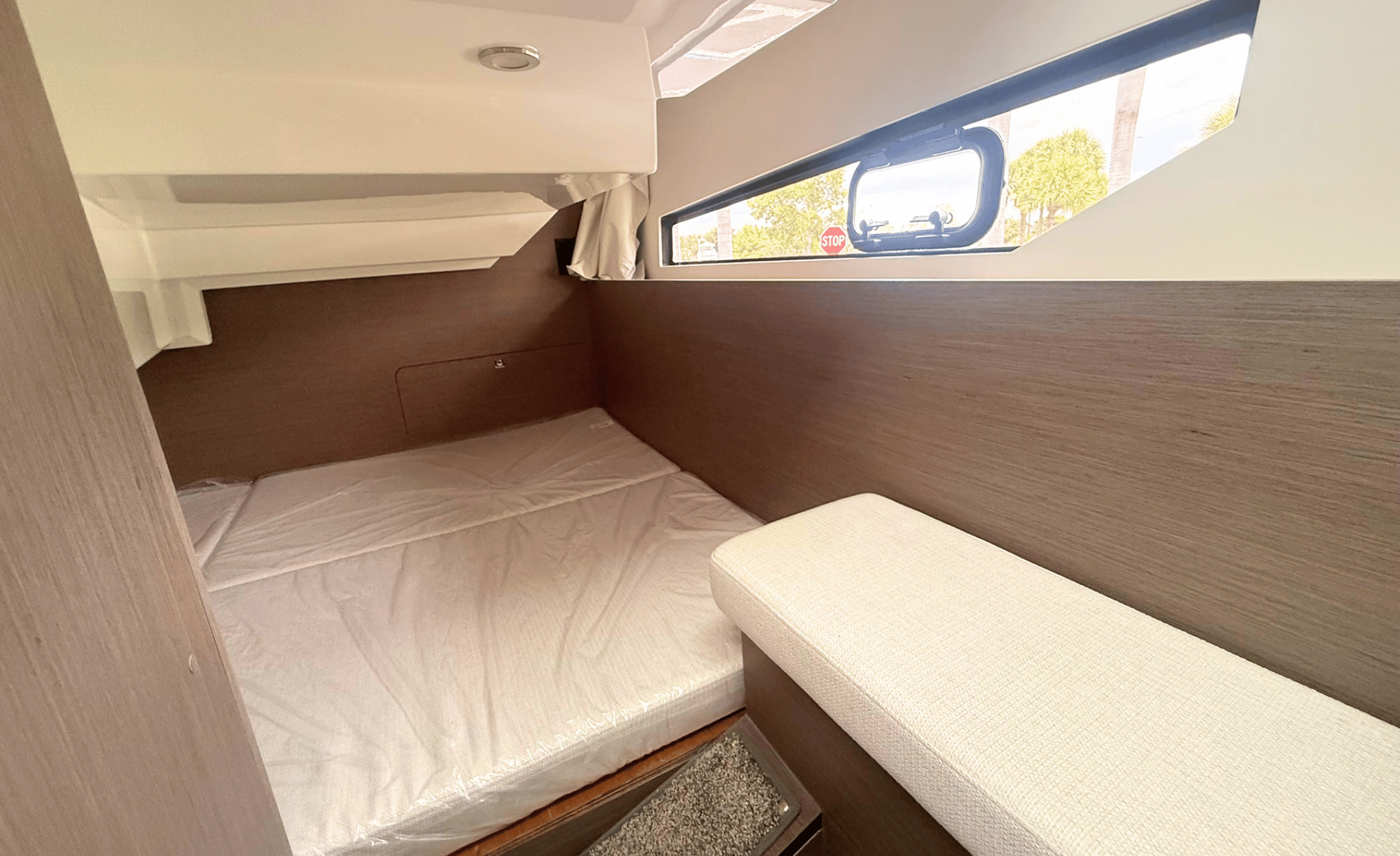 2025 JEANNEAU NC 895 SPORT S2 - Image 54