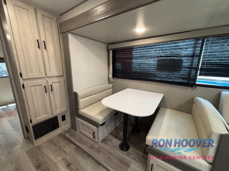 2026 COACHMEN CATALINA 343BHTSLE RHB - Image 9