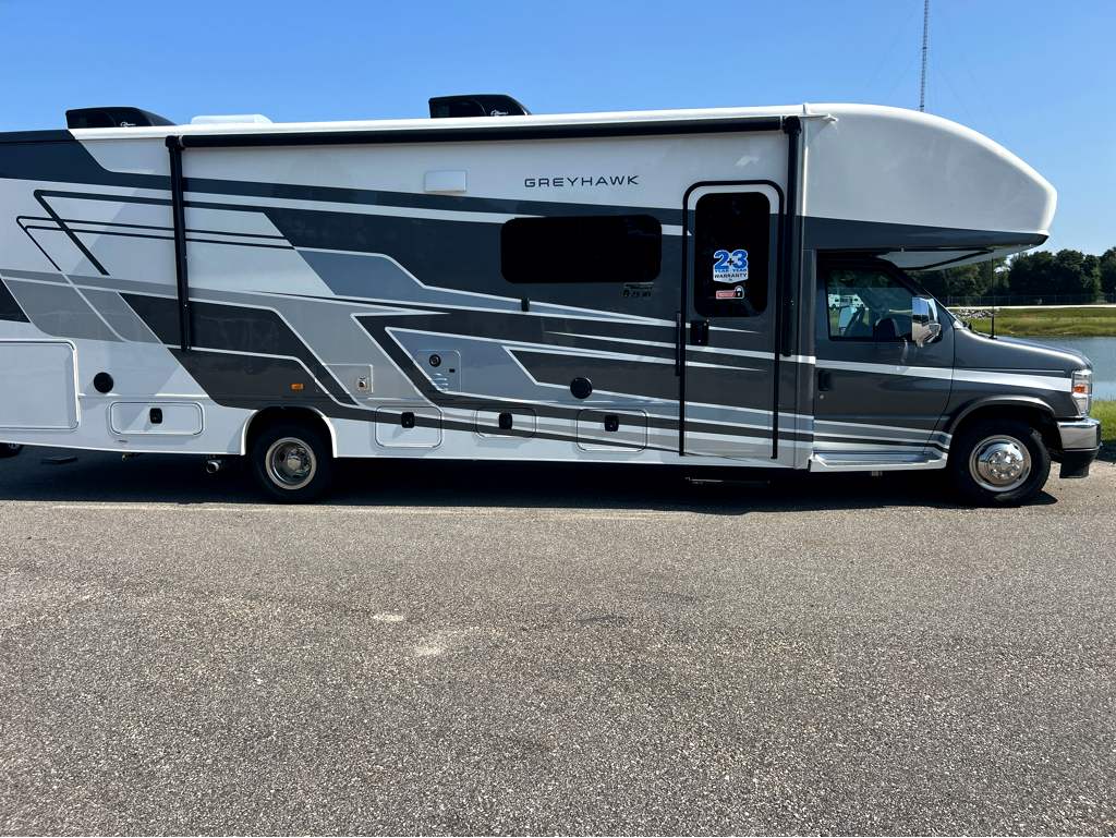 2027 JAYCO GREYHAWK 29MV - Image 4