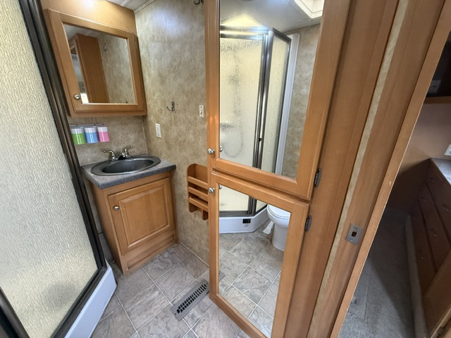 2008 Heartland Cyclone 4012 - Image 20