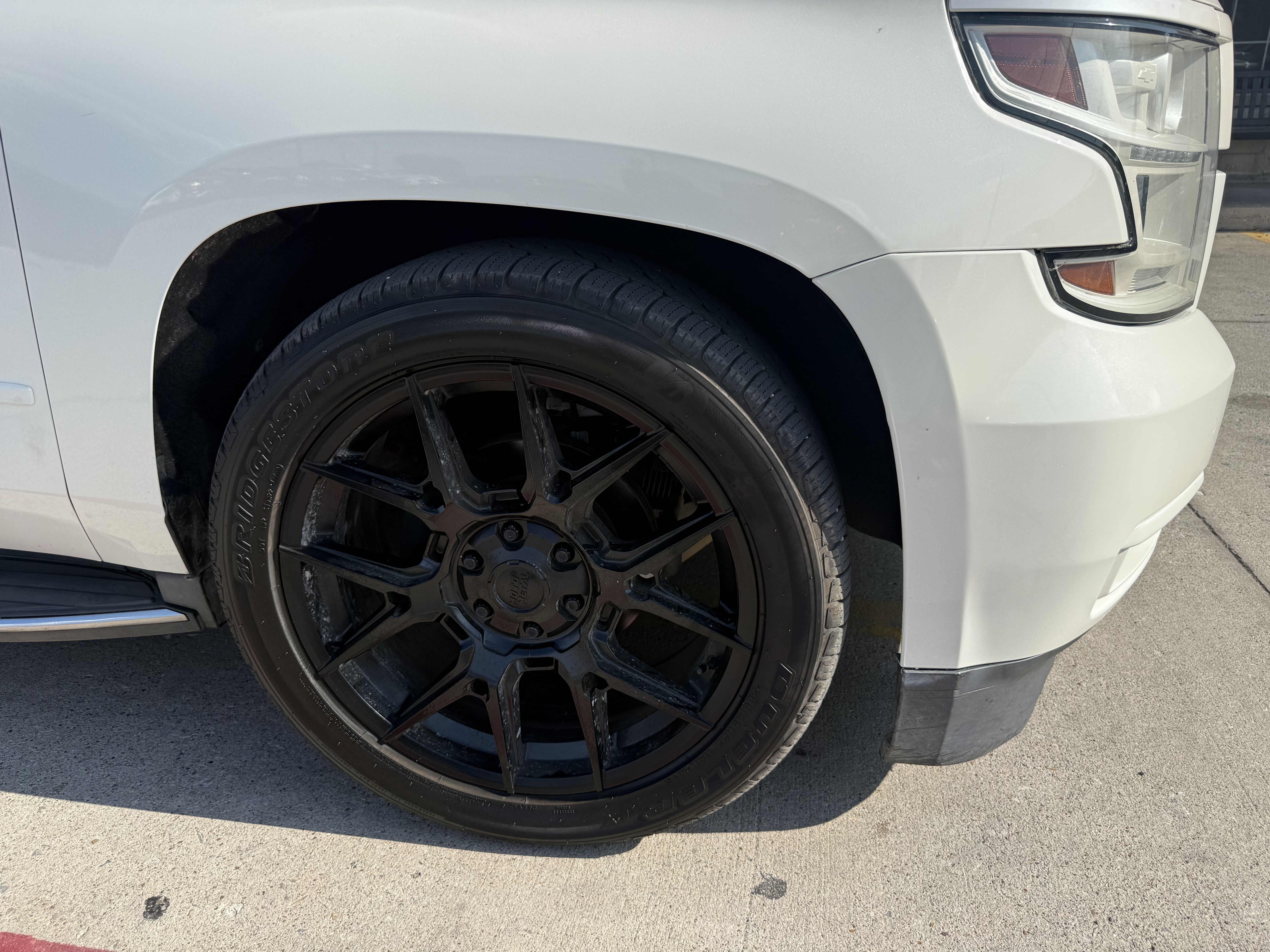2015 Chevrolet Tahoe Utility 4D LTZ 2WD V8 - Image 3