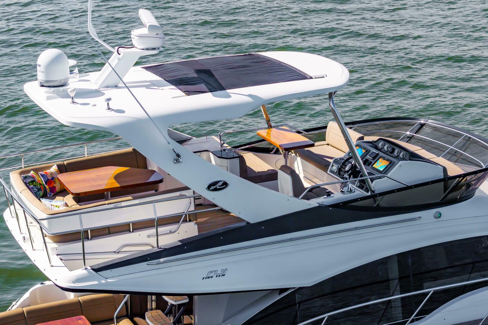 2015 Sea Ray 510 Fly - Image 3