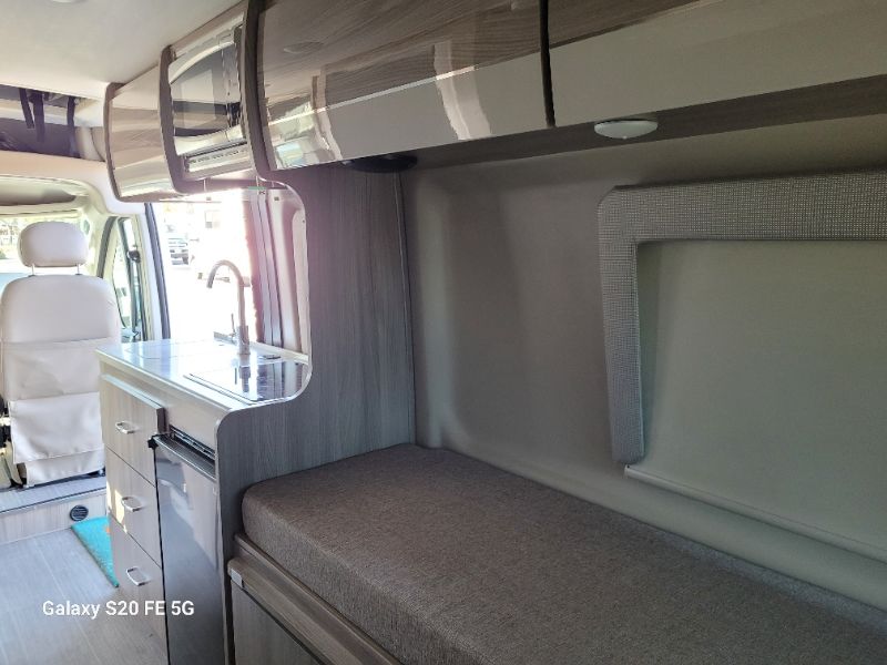 2023 Thor Motor Coach Sequence 20A - Image 18