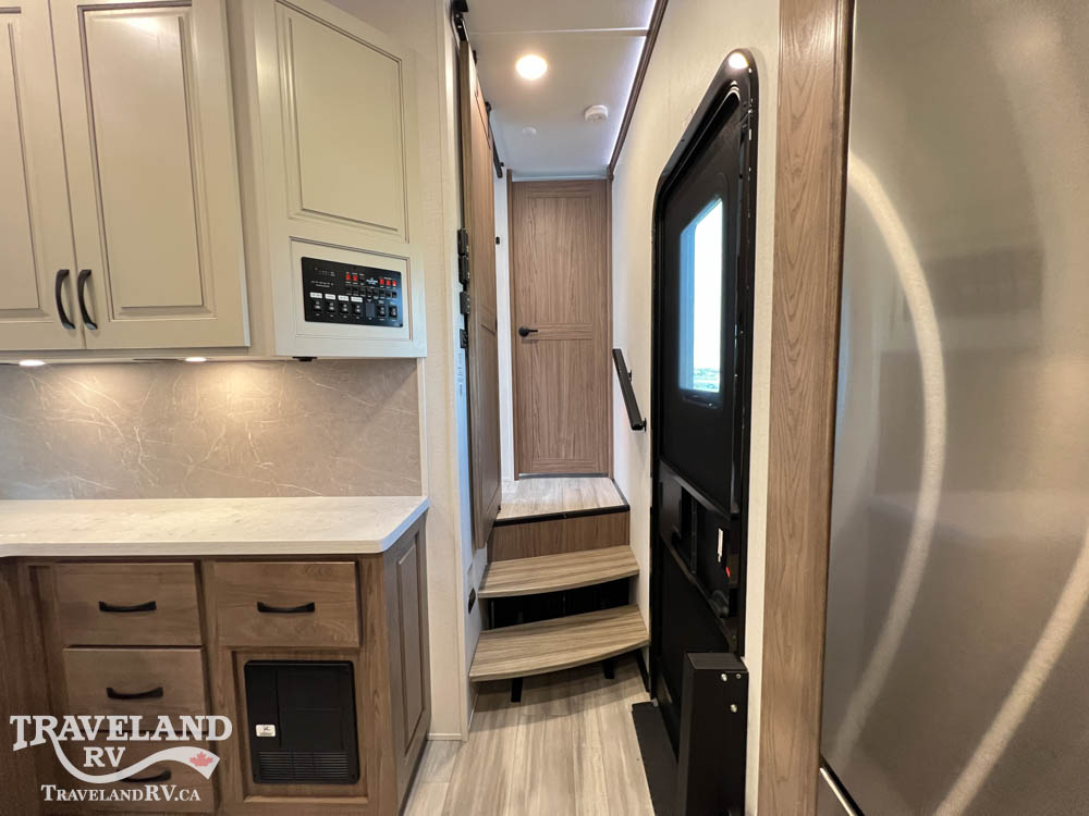 2023 Alliance RV Paradigm 395DS - Image 40