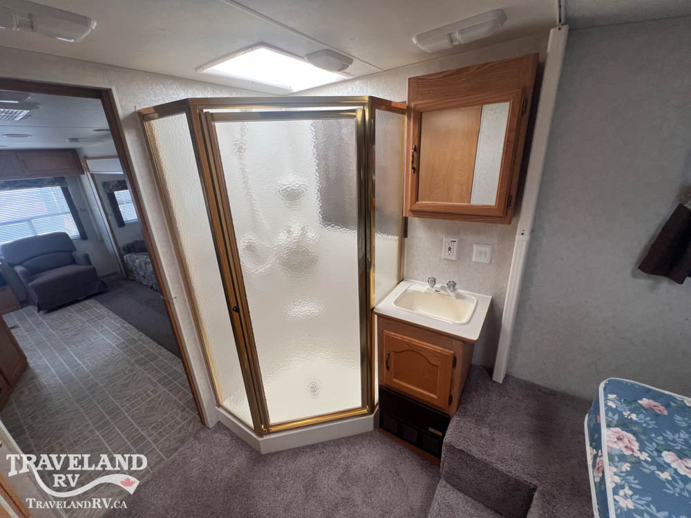 2003 KZ RV SPORT 2653P - Image 17