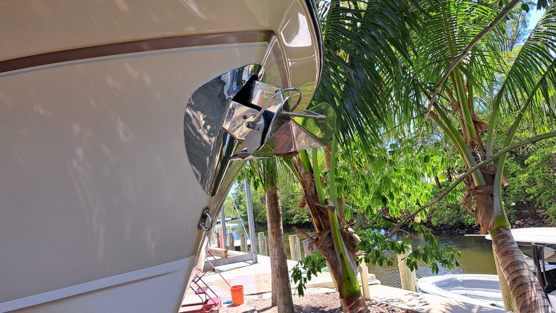 2018 Grady-White Freedom 285 - Image 6
