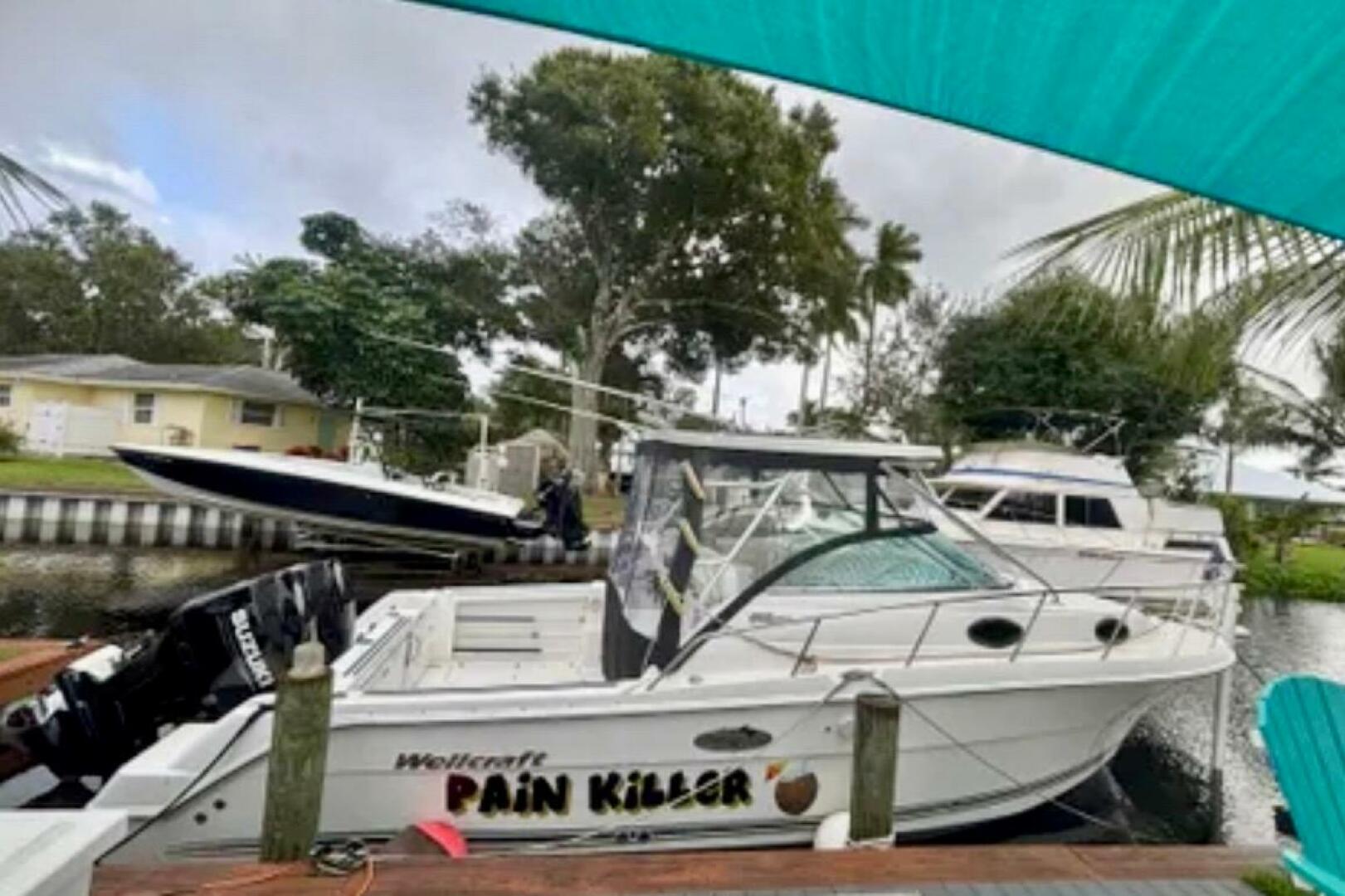 2002 Wellcraft 290 Coastal - Image 2