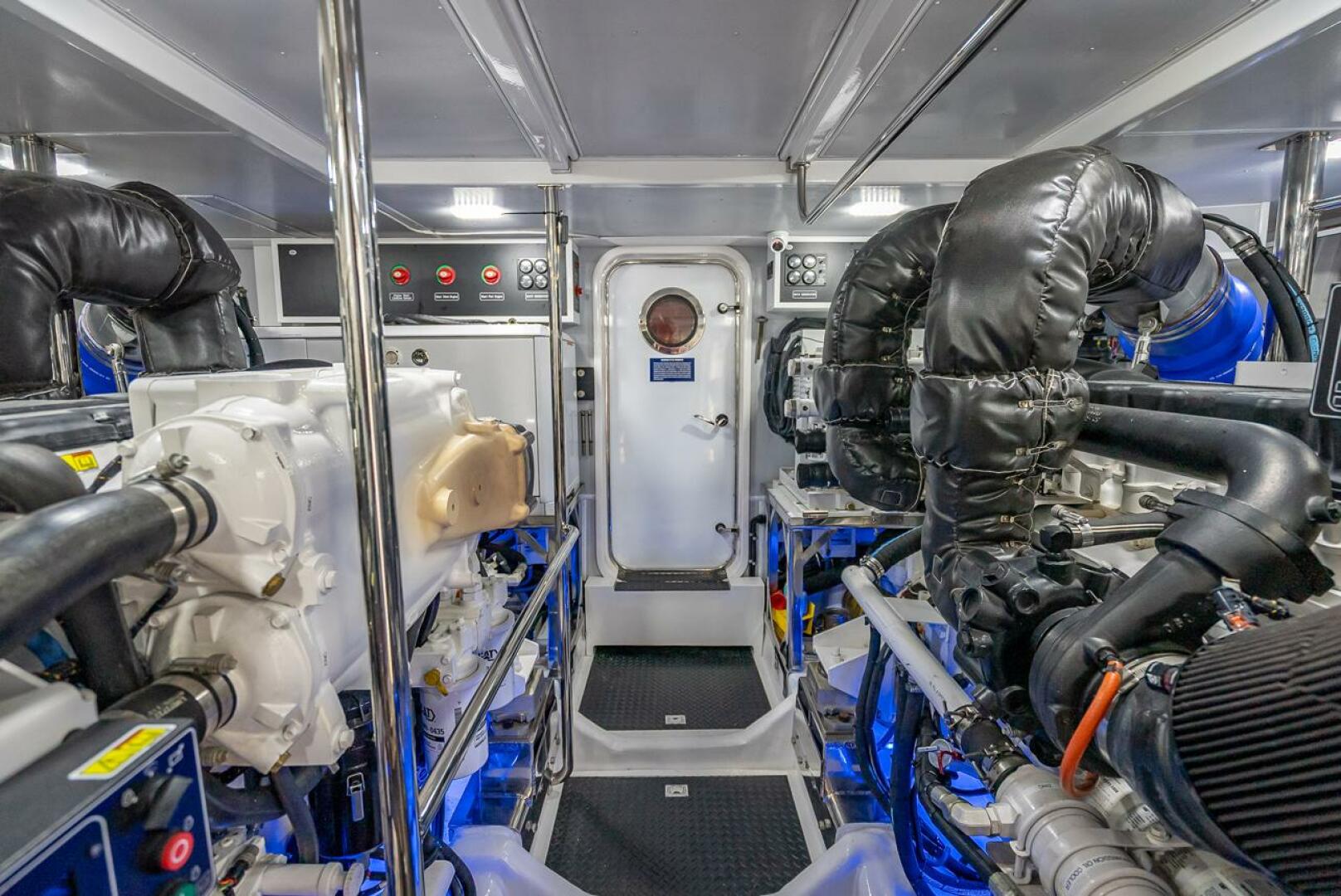 2022 Hampton 658l Endurance - Image 68