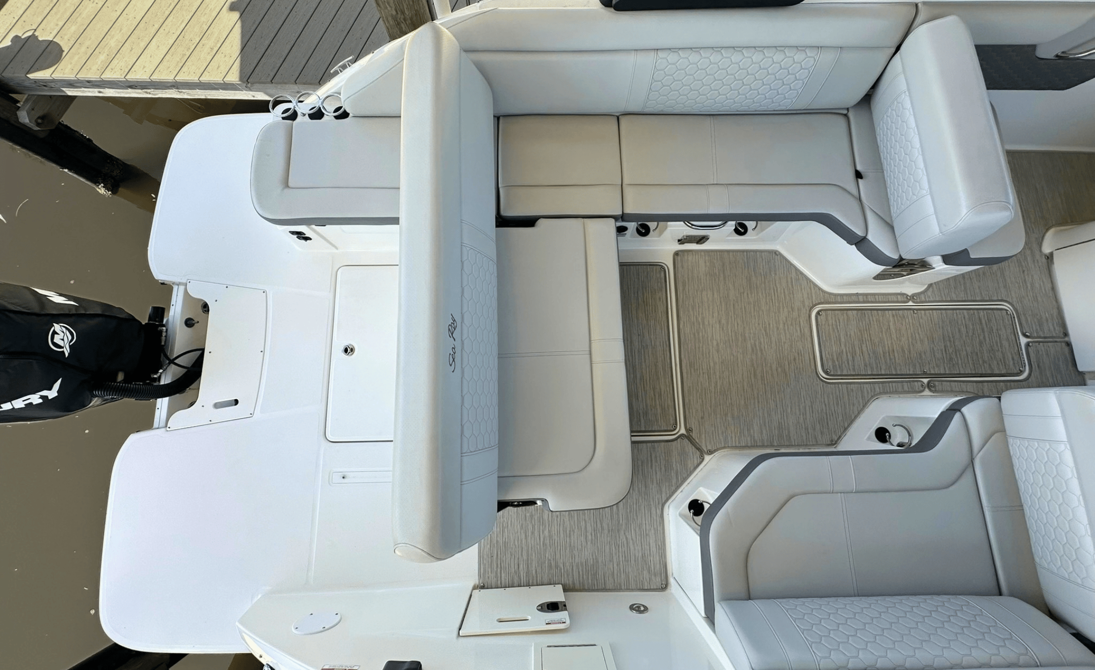 2021 SEA-RAY 250 SDX - Image 16