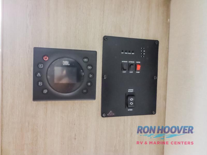 2026 COACHMEN 154RBX - Image 44