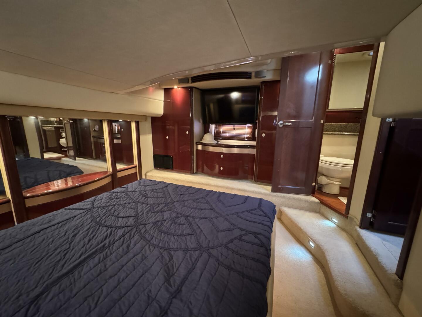2007 Sea Ray 58 Sedan Bridge - Image 43