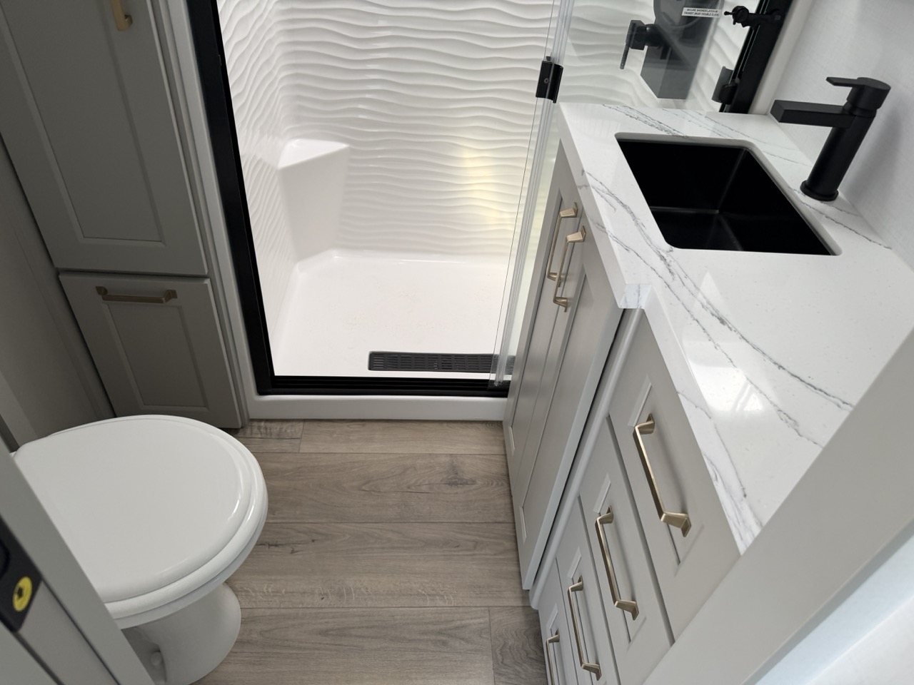 2026 Brinkley RV Model G 4100 - Image 27