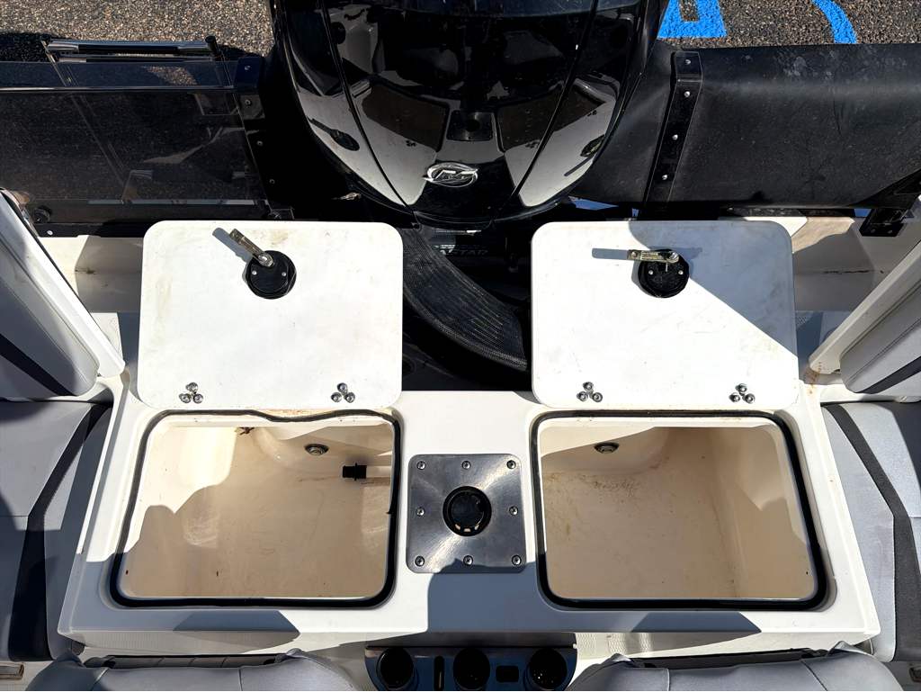 2019 Larson DFX 1750 - Image 18