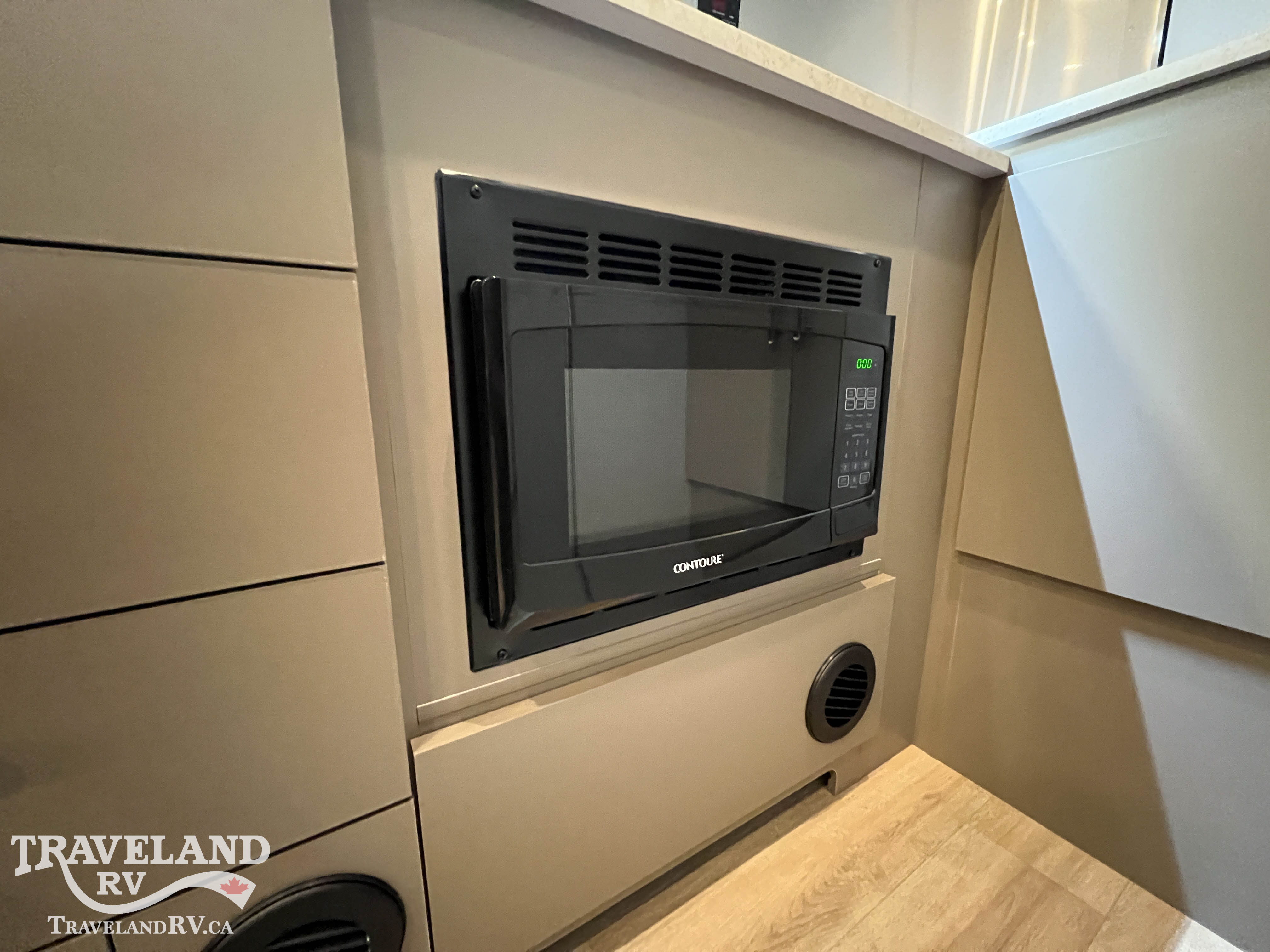 2026 Airstream Caravel 20FB - Image 20