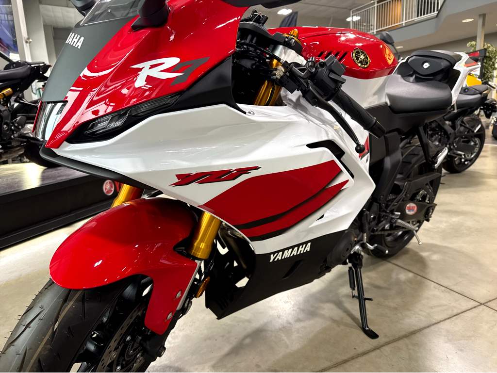 2026 Yamaha YZF-R7 70th Anniversary - Image 5